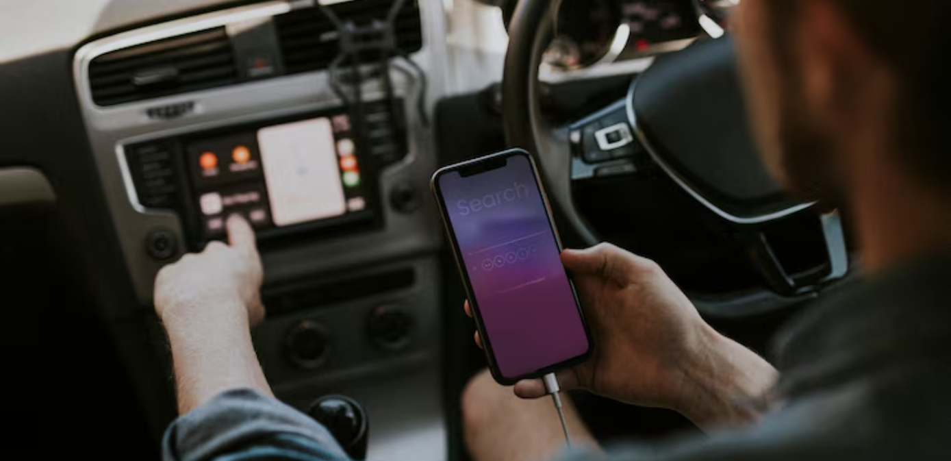AUX vs. Bluetooth: Which Audio Connection Delivers Better Sound Quality?